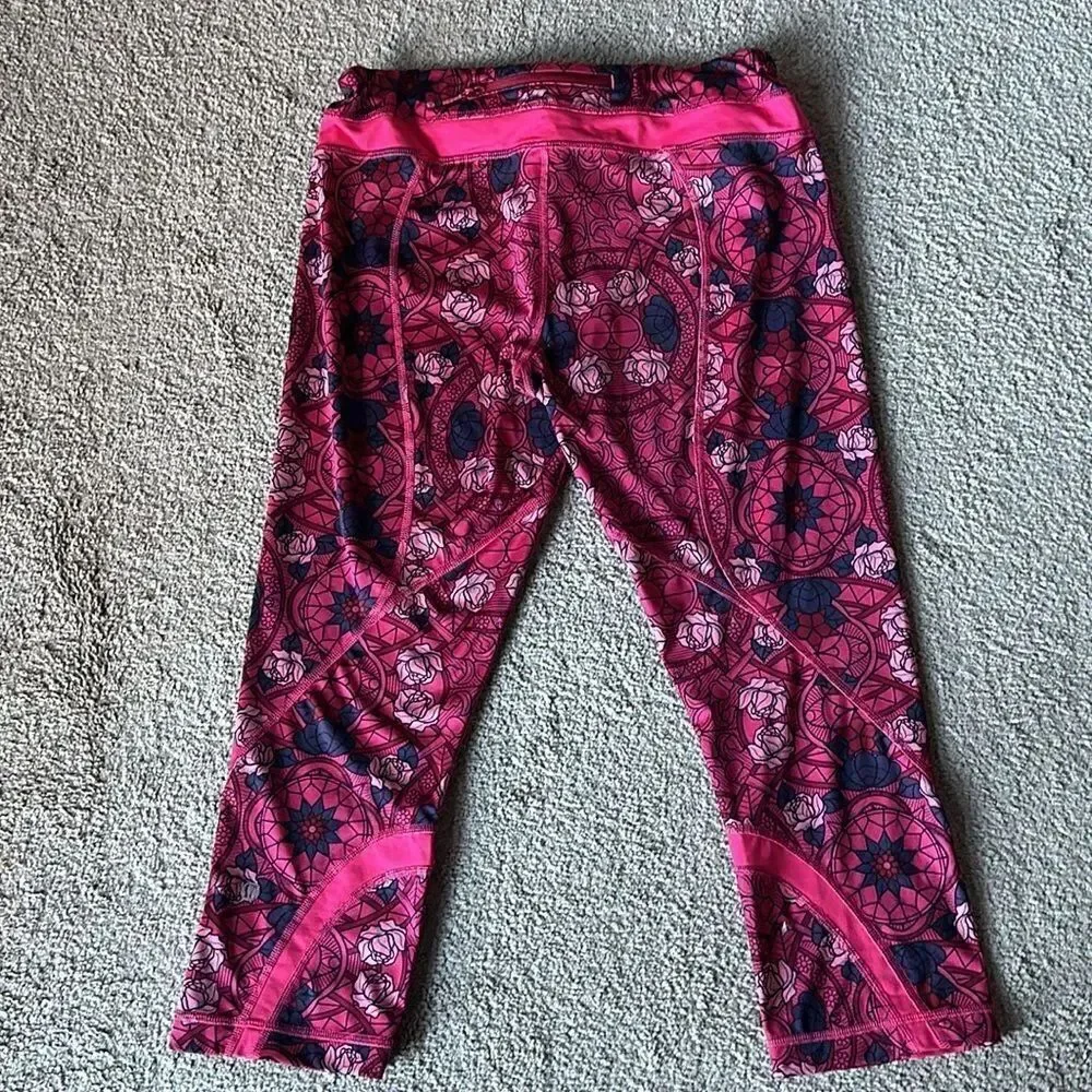 Lululemon Inspire Crop I All Full-On Lux 4 Pink Rose Floral Leggings!